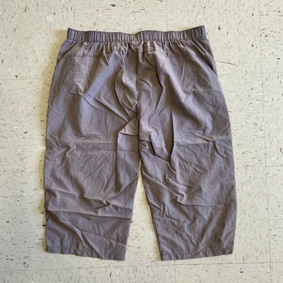 Magellan Sportswear Women’s Mocha Cargo Capri Pants Size X-Large - Picture 7 of 7